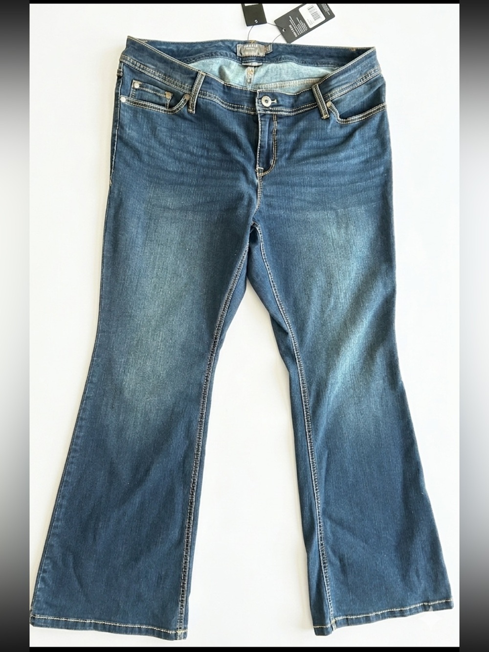 NEW torrid Medium Blue Flared Jeans size 16R